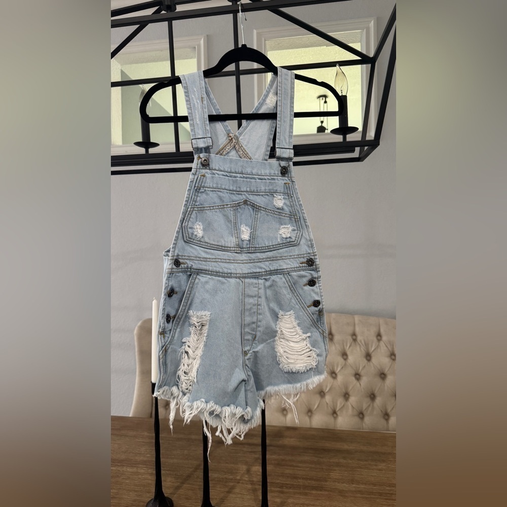 Carmar Distressed Light Blue Short Overalls. Size xs. Coastal Cowgirl - Picture 1 of 3